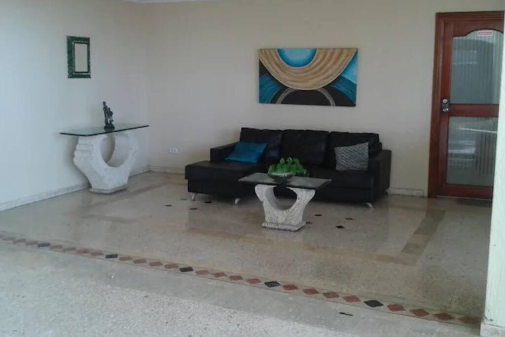 Apartamento Frente Al Mar Cartagena Apartment Екстериор снимка